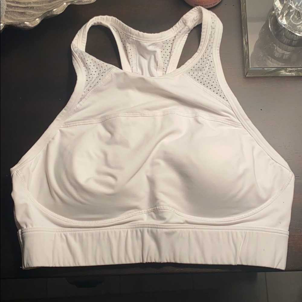 PINK Ultimate Sports Bra